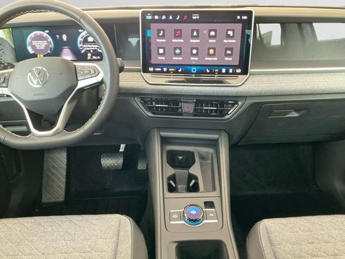 New 2025 Volkswagen Tiguan S image 11