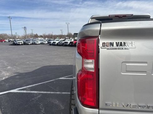 Used 2021 Chevrolet Silverado 2500 LTZ w/ LTZ Premium Texas Edition AWD/4WD image 39