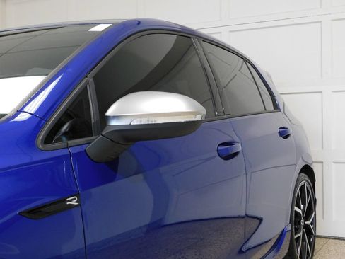 Used 2024 Volkswagen Golf R AWD/4WD image 17