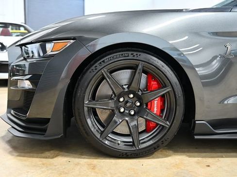 Used 2020 Ford Mustang Shelby GT500 w/ Carbon Fibre Track Pack image 7