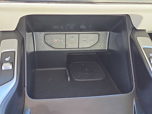 Certified 2024 Kia Sorento X-Line EX image 31