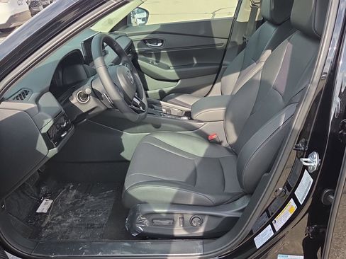 New 2025 Honda Accord EX-L image 16