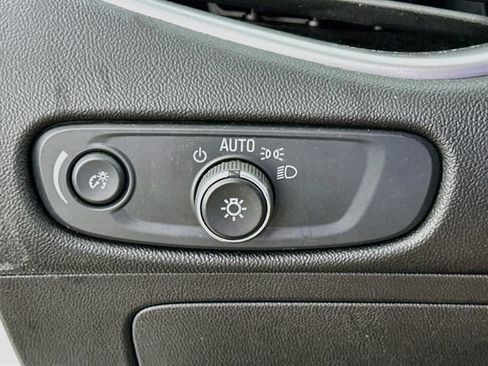 Used 2024 Chevrolet Malibu LT FWD image 19