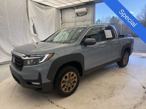 Used 2022 Honda Ridgeline RTL-E image 3
