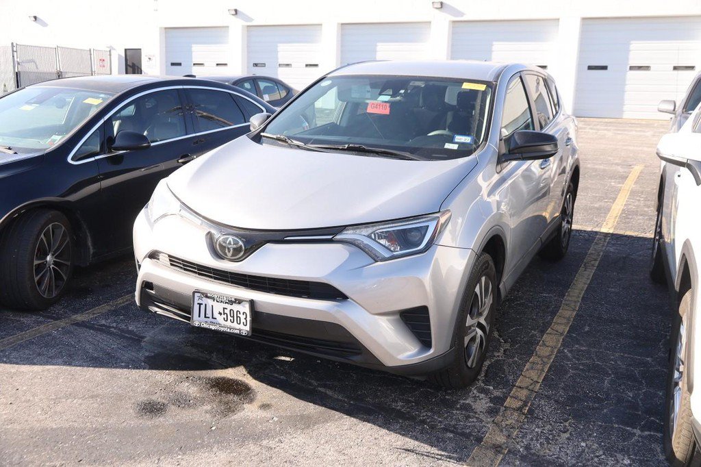 Used 2017 Toyota RAV4 LE w/ All Weather Liner Package AWD/4WD image 4