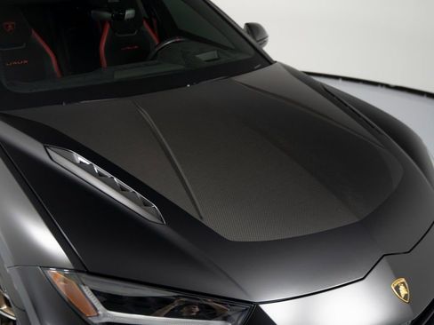 Used 2023 Lamborghini Urus Performante image 38