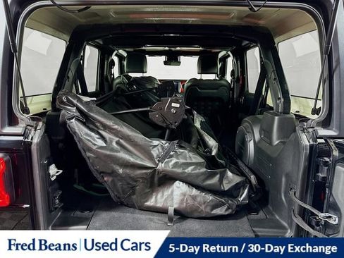 Used 2021 Jeep Wrangler Unlimited Rubicon w/ Dual Top Group image 26