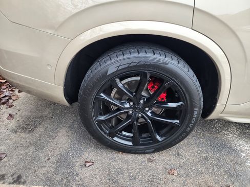 Used 2018 Volvo XC90 T6 Momentum w/ Convenience Package image 9