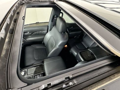 Certified 2024 INFINITI QX80 Sensory w/ Cargo Package AWD/4WD image 27
