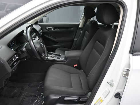 Used 2024 Honda Civic EX image 19