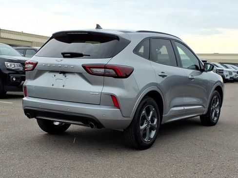 Used 2024 Ford Escape ST-Line w/ Tech Pack #1 AWD/4WD image 5