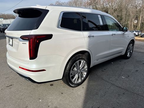 Used 2024 Cadillac XT6 Premium Luxury FWD image 34
