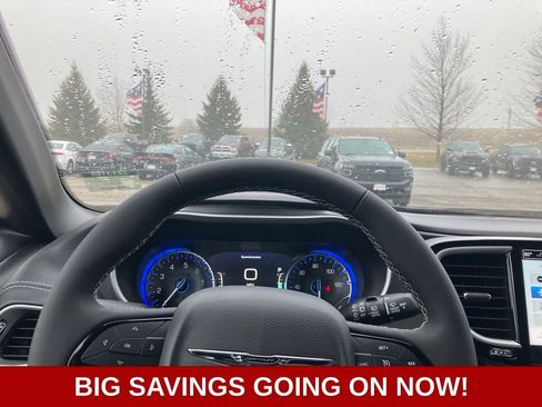 New 2026 Chrysler Pacifica Select w/ S Appearance Package image 17