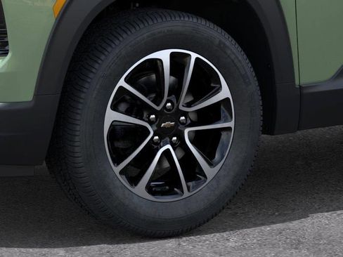 New 2026 Chevrolet TrailBlazer LT w/ LT Cold Weather Package AWD/4WD image 9