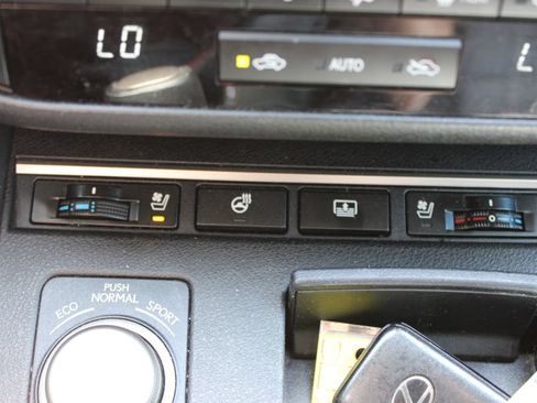 Used 2018 Lexus ES 350 w/ Luxury Package w/Wood Trim FWD image 31