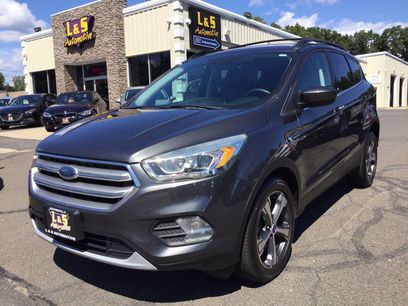 Used 2017 Ford Escape SE w/ Equipment Group 201A