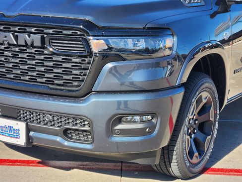 New 2026 RAM 1500 4x4 Crew Cab image 9