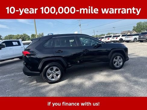 Used 2023 Toyota RAV4 LE AWD/4WD image 19
