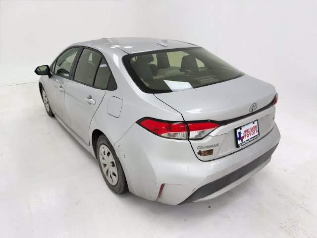 Used 2020 Toyota Corolla L FWD image 18