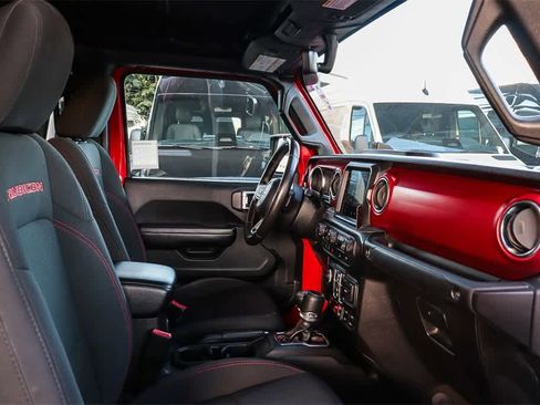 Used 2020 Jeep Gladiator Rubicon image 17