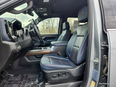 Used 2024 Chevrolet Silverado 2500 High Country AWD/4WD image 30
