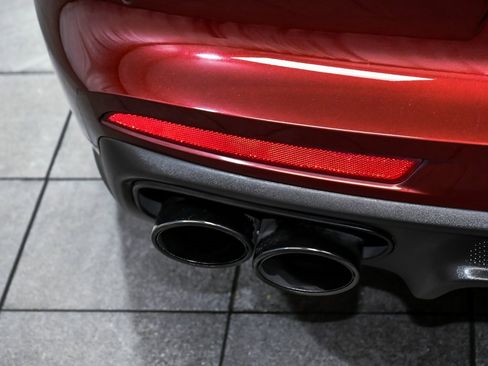 Used 2023 Porsche Panamera Platinum Edition image 83