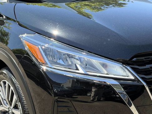 Used 2024 Nissan Kicks SV FWD image 8