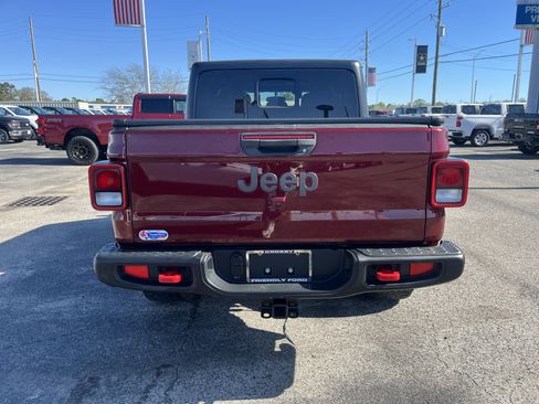 Used 2021 Jeep Gladiator Rubicon w/ Trailer Tow Package image 3