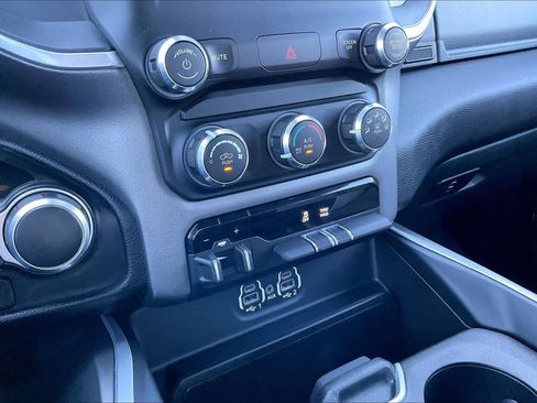 Used 2022 RAM 1500 Big Horn image 32