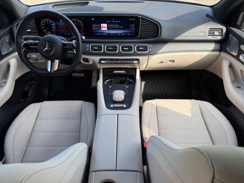 Certified 2025 Mercedes-Benz GLS 450 4MATIC image 12
