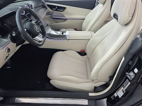 New 2027 Mercedes-Benz CLE 300 4MATIC Cabriolet image 10