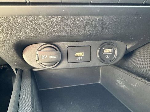 Used 2023 Hyundai Elantra Blue FWD image 25