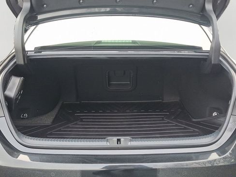 Used 2019 Lexus ES 300h w/ Luxury Package image 30