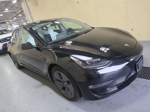 Used 2023 Tesla Model 3 Long Range AWD/4WD image 3