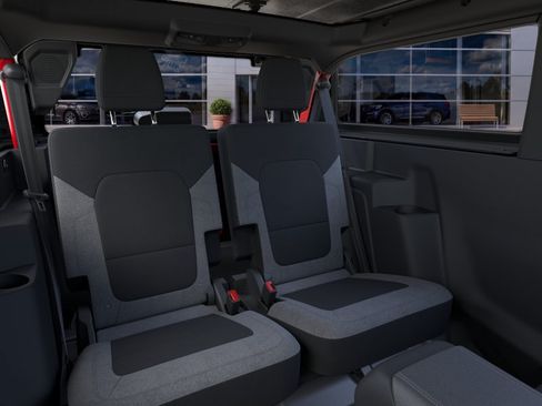 New 2026 Ford Bronco 2-Door w/ Sasquatch Package AWD/4WD image 11