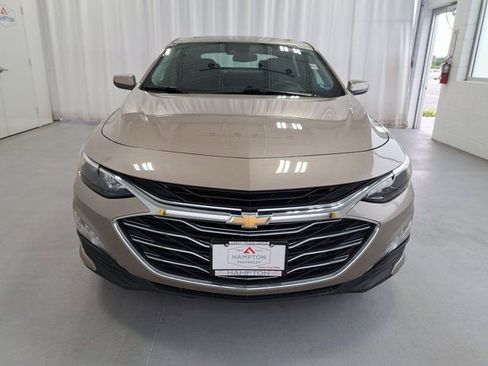 Used 2024 Chevrolet Malibu LT FWD image 3