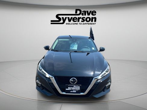 Used 2022 Nissan Altima 2.5 SL AWD/4WD image 2