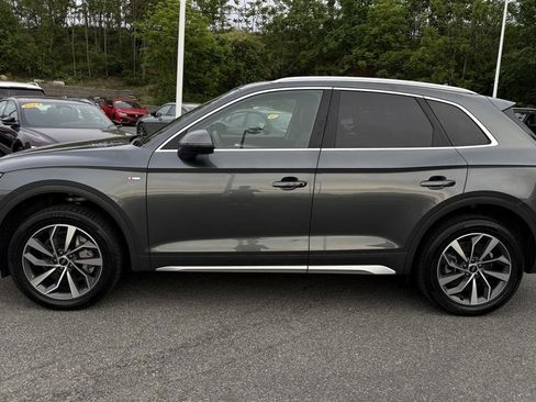 Used 2024 Audi Q5 2.0T Premium AWD/4WD image 11