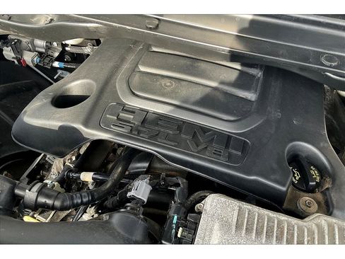 Used 2023 RAM 1500 Laramie image 32