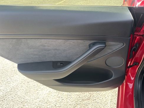 Used 2022 Tesla Model 3 Long Range image 28