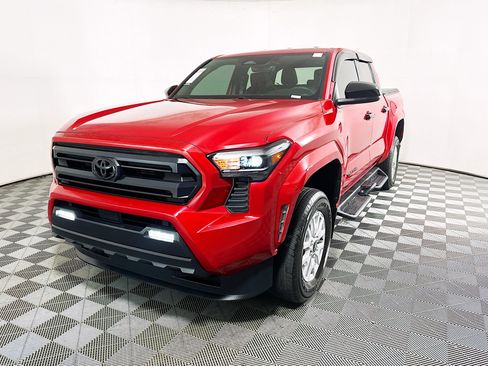 Used 2024 Toyota Tacoma SR5 RWD image 7