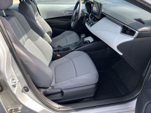 Certified 2026 Toyota Corolla SE FWD image 30
