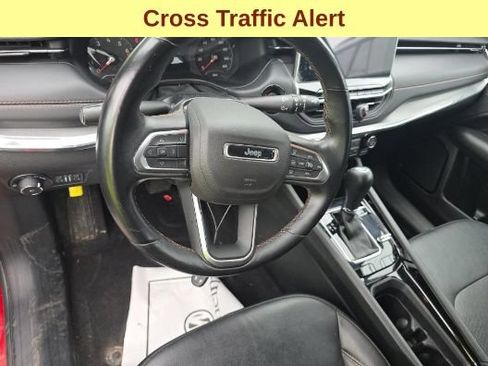 Used 2022 Jeep Compass Limited AWD/4WD image 11