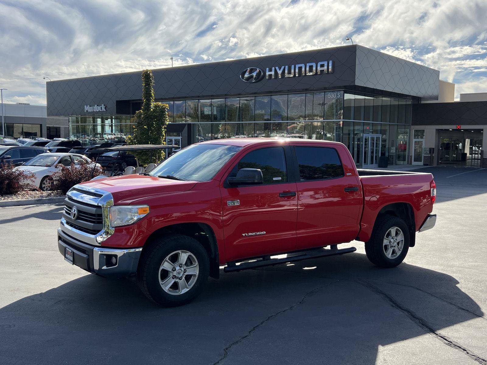 Used 2014 Toyota Tundra SR5 w/ SR5 Upgrade Package AWD/4WD image 1