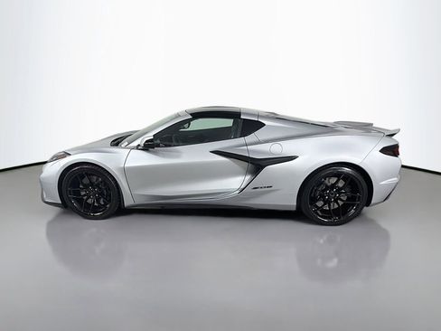 Used 2026 Chevrolet Corvette Z06 w/ Stealth Interior Trim Package RWD image 8