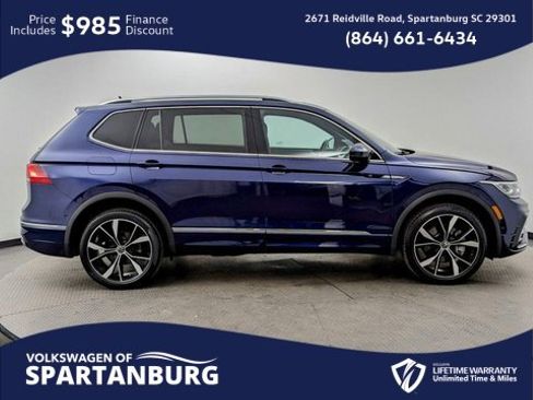 Used 2024 Volkswagen Tiguan SEL R-Line image 26
