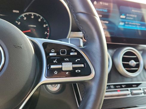 Used 2021 Mercedes-Benz GLC 300 4MATIC image 20