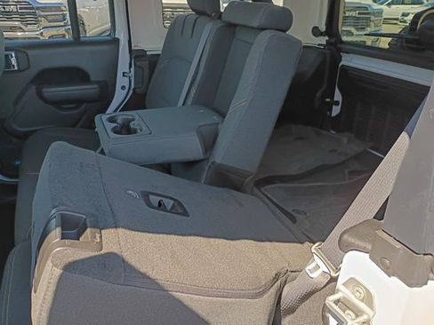 Used 2025 Jeep Wrangler Unlimited Sport S 4xe AWD/4WD image 14