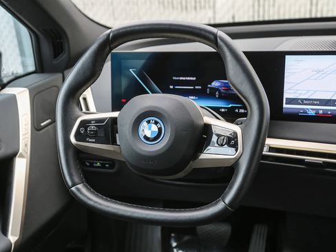 Used 2025 BMW iX xDrive50 w/ Premium Package image 11