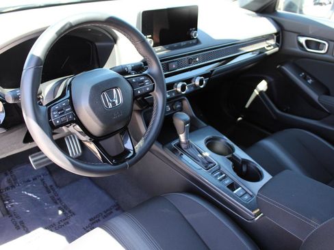 Used 2024 Honda Civic Sport image 14